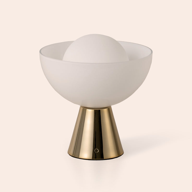 Brass dome cordless table lamp