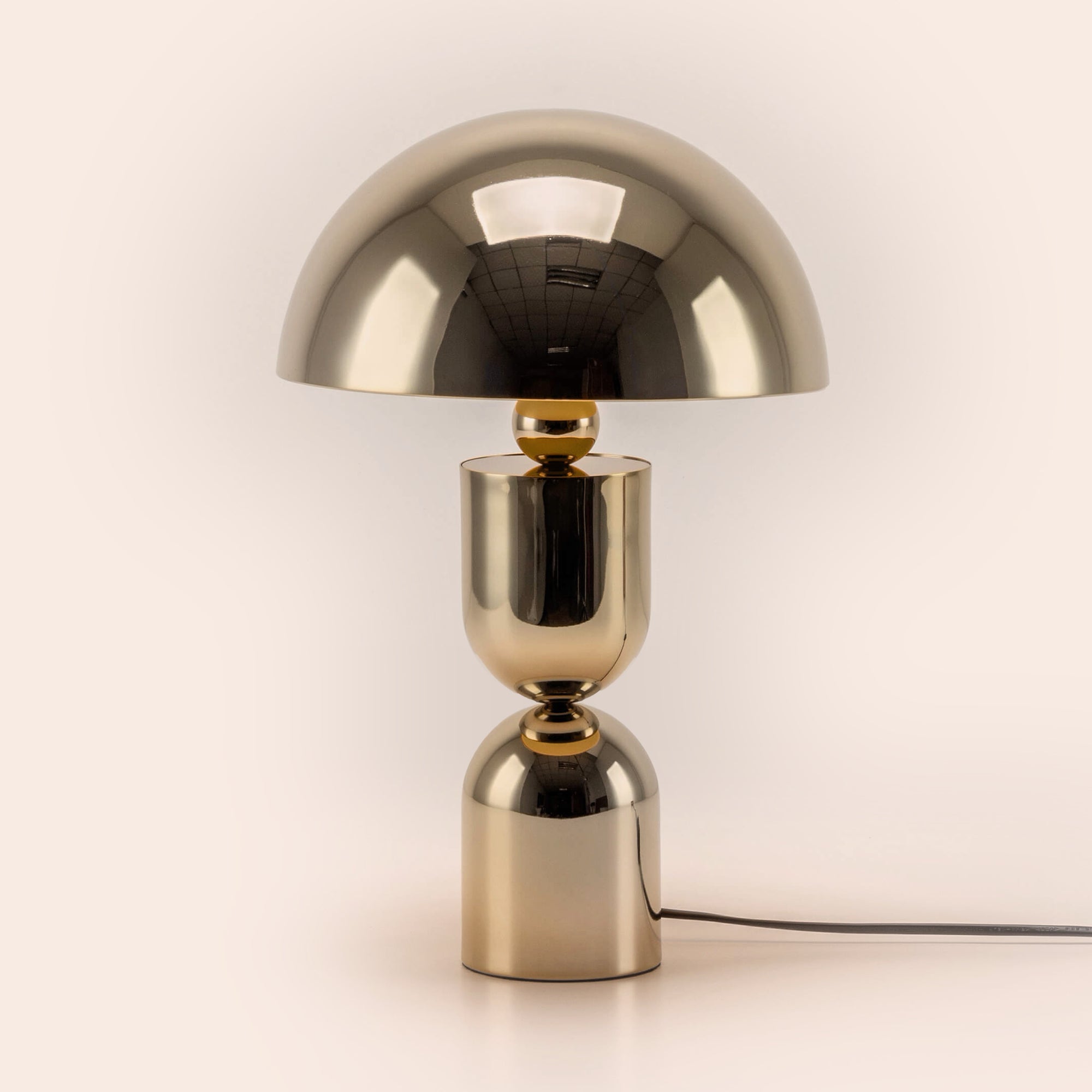 Brass dome mushroom table lamp