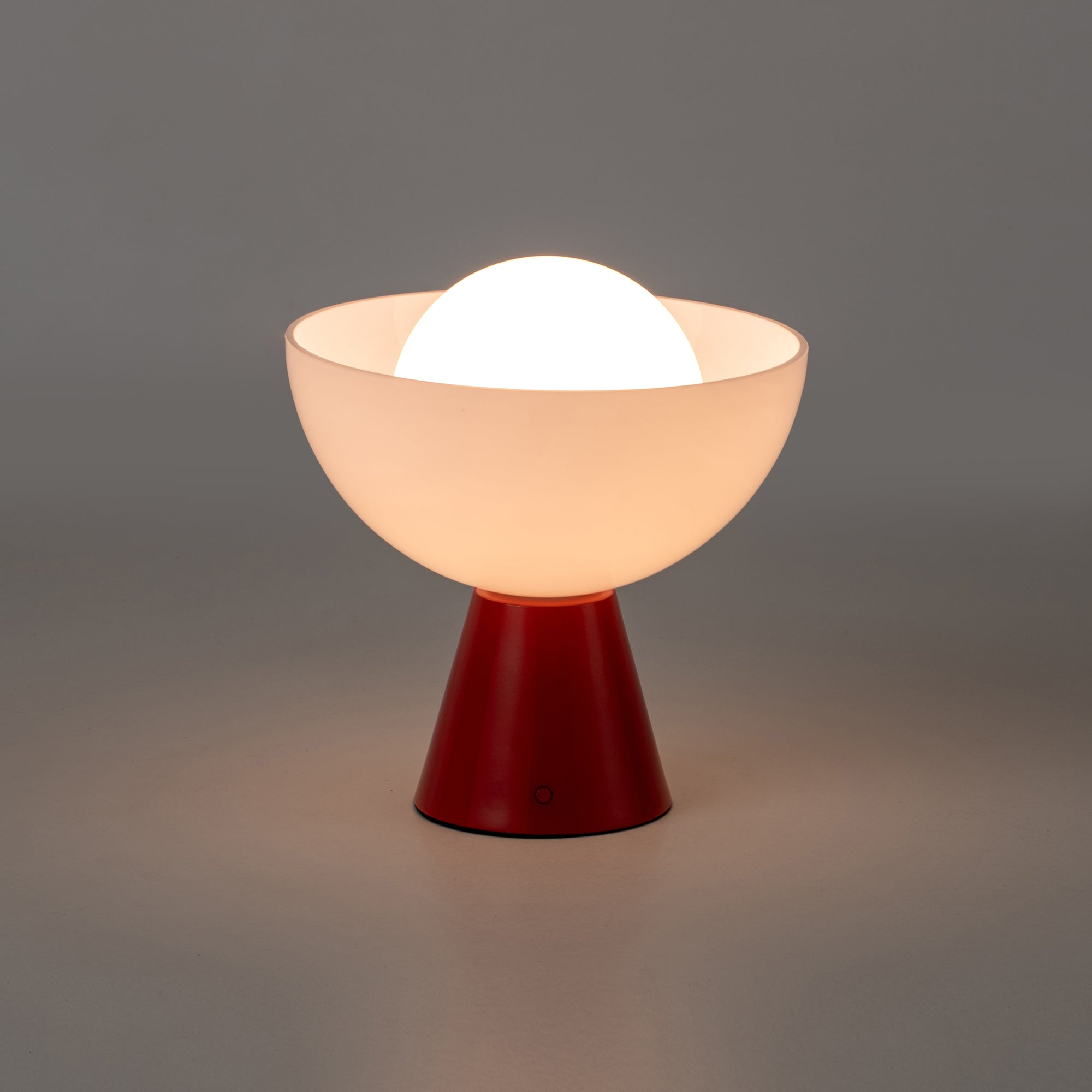 Jam red dome cordless table lamp