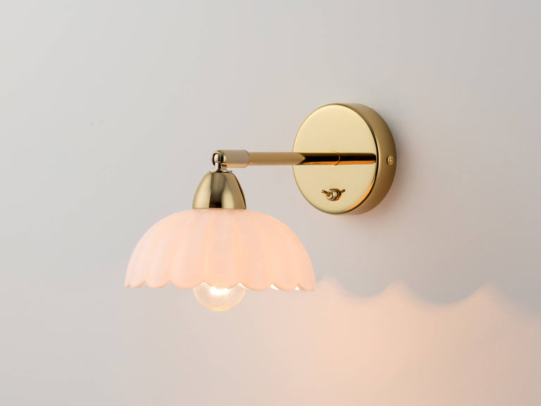 Flower sconce