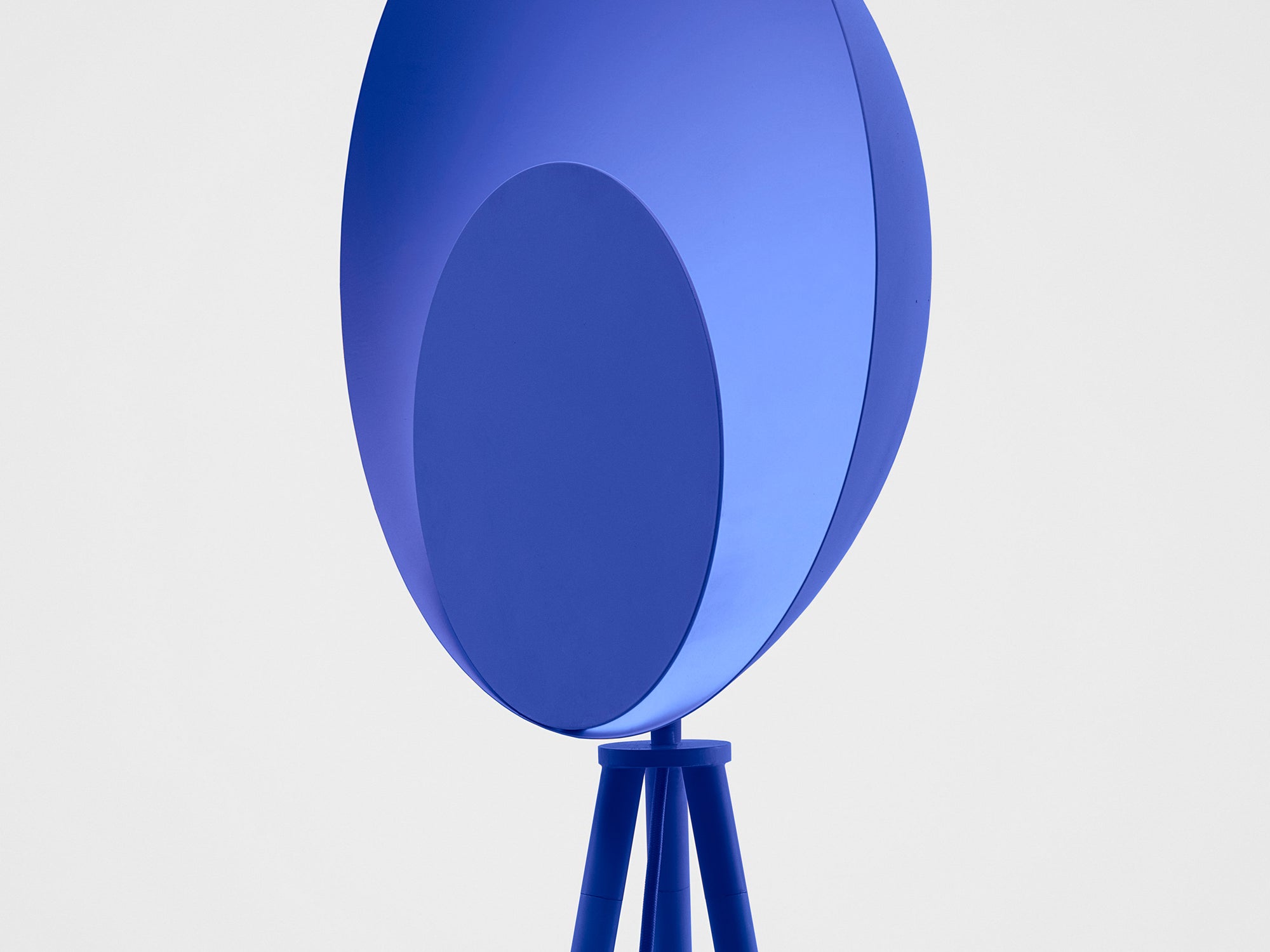 Blauwe diffusor vloerlamp