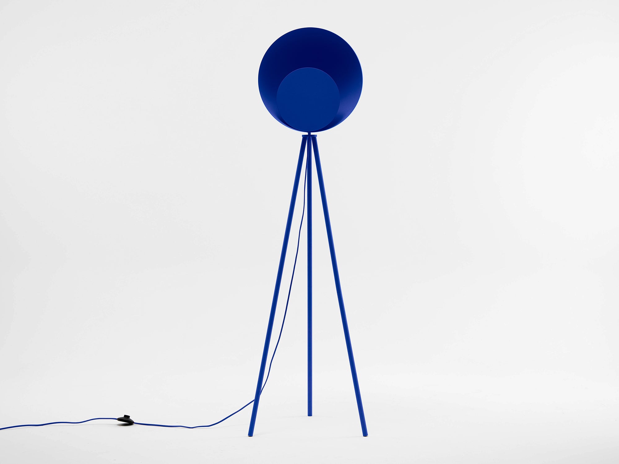 Blauwe diffusor vloerlamp